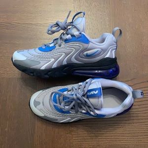 Nike Air Max 270 React ENG